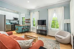 96 Bowen St, Providence, RI 02906 - Photo 9