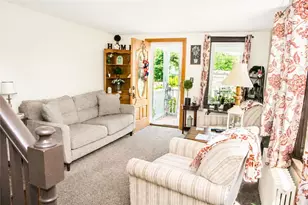 147 Pawtuxet Terrace, West Warwick, RI 02893 - Photo 7