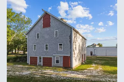 2967 East Main Road, Portsmouth, RI 02871 - Photo 15