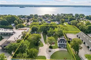 2967 East Main Rd, Portsmouth, RI 02871 - Photo 1