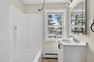 520 Providence St, West Warwick, RI 02893 - Photo 15