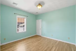 28 Fairview Ave, Cumberland, RI 02864 - Photo 17