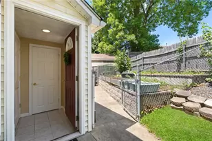 28 Fairview Ave, Cumberland, RI 02864 - Photo 23