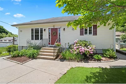 28 Fairview Avenue, Cumberland, RI 02864 - Photo 5