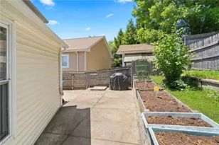 28 Fairview Ave, Cumberland, RI 02864 - Photo 31