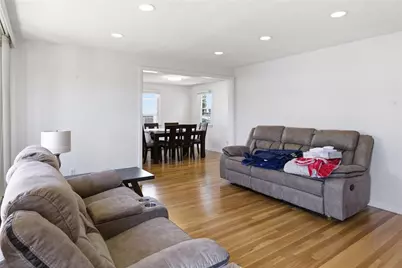 39 Salem Avenue, Cranston, RI 02920 - Photo 5