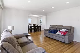 39 Salem Ave, Cranston, RI 02920 - Photo 5