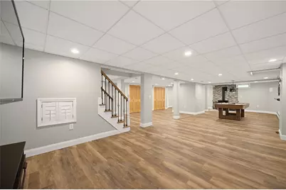 377 Kenyon Avenue, Pawtucket, RI 02861 - Photo 19