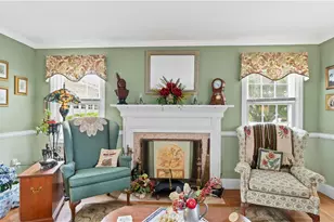 14 Barnes St, Smithfield, RI 02828 - Photo 7