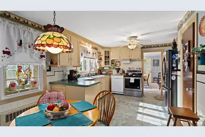 14 Barnes Street, Smithfield, RI 02828 - Photo 15