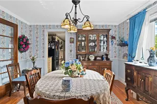 14 Barnes St, Smithfield, RI 02828 - Photo 11