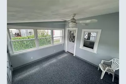 81 Ballston Avenue, Pawtucket, RI 02861 - Photo 11