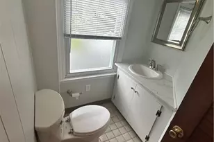 81 Ballston Ave, Pawtucket, RI 02861 - Photo 23