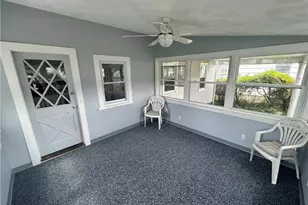 81 Ballston Ave, Pawtucket, RI 02861 - Photo 9