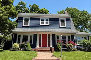 632 East Ave, Pawtucket, RI 02860 - Photo 1