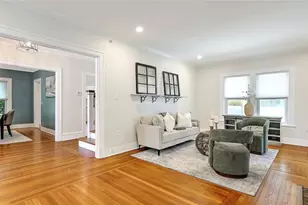 632 East Ave, Pawtucket, RI 02860 - Photo 11