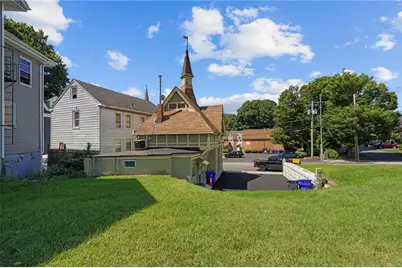 139 Broadway, Pawtucket, RI 02860 - Photo 5
