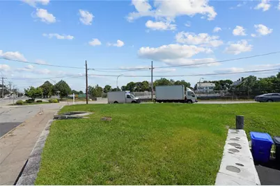 139 Broadway, Pawtucket, RI 02860 - Photo 7