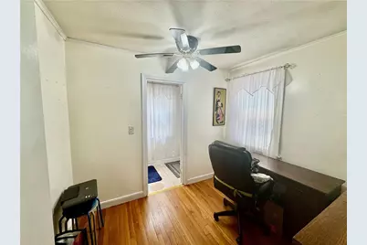 215 Roosevelt Street, Providence, RI 02909 - Photo 9