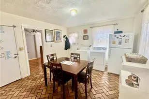 215 Roosevelt St, Providence, RI 02909 - Photo 5