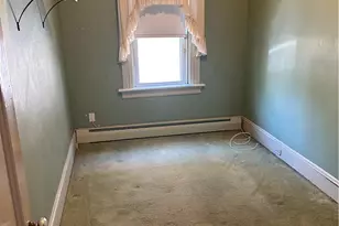 35 Dover St, Providence, RI 02908 - Photo 15