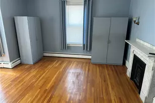 35 Dover St, Providence, RI 02908 - Photo 11