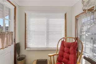 36 Pine St, Woonsocket, RI 02895 - Photo 33
