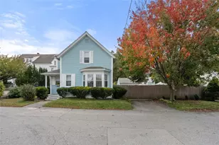 14 North St, East Providence, RI 02915 - Photo 5