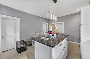 15 Armington St St, Providence, RI 02908 - Photo 7