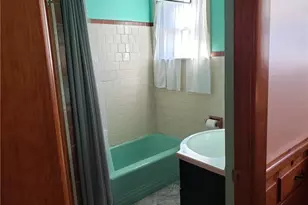 40 E Barrows St, Cumberland, RI 02864 - Photo 15