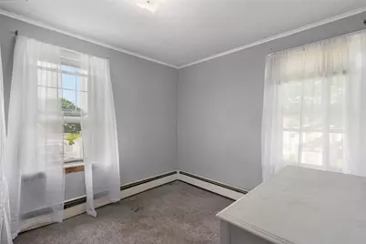 60 Cottage Avenue, Portsmouth, RI 02871 - Photo 25