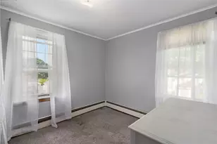 60 Cottage Ave, Portsmouth, RI 02871 - Photo 25