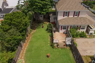 60 Cottage Ave, Portsmouth, RI 02871 - Photo 41