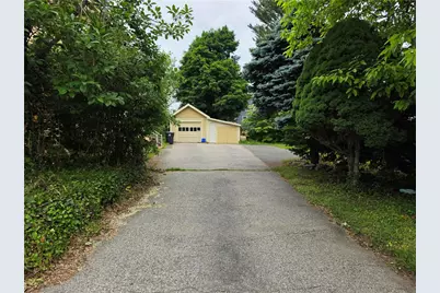 40 East Barrows Street #3, Cumberland, RI 02864 - Photo 13