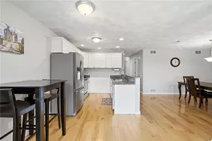 74 Valley Green Ct, North Providence, RI 02904 - Photo 5
