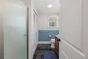 37 Newport Ln, Narragansett, RI 02882 - Photo 17