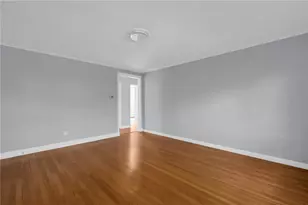 160 Waterman St, Providence, RI 02906 - Photo 9