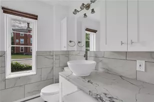160 Waterman St, Providence, RI 02906 - Photo 21
