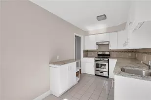 160 Waterman St, Providence, RI 02906 - Photo 25
