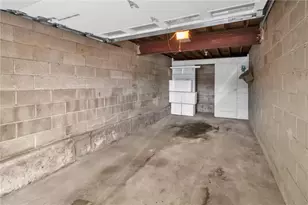 160 Waterman St, Providence, RI 02906 - Photo 33