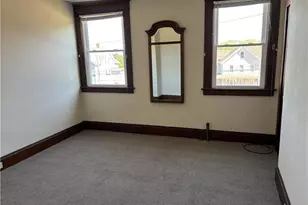 35 Oak St, Westerly, RI 02891 - Photo 5