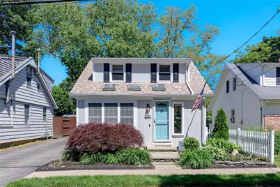 390 Nausauket Road, Warwick, RI 02886 - Photo 1