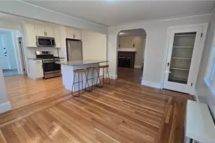 63 La Salle Dr, Providence, RI 02908 - Photo 3