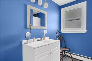 45 Arch St, Pawtucket, RI 02860 - Photo 27