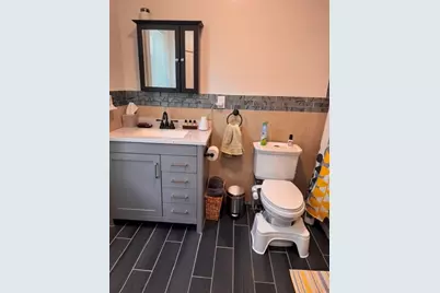 138 Doyle Avenue #2, Providence, RI 02906 - Photo 3