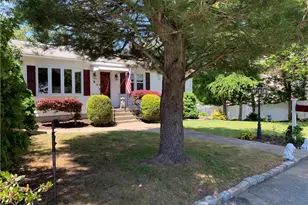 9 Pleasant Ave, North Providence, RI 02911 - Photo 3