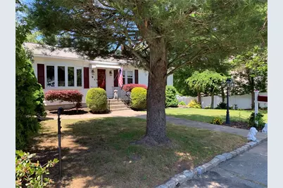 9 Pleasant Avenue, North Providence, RI 02911 - Photo 3