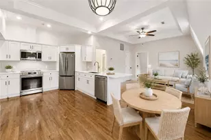 18 State St, Bristol, RI 02809 - Photo 5