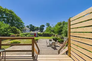 112 Longmeadow Ave, Warwick, RI 02889 - Photo 5