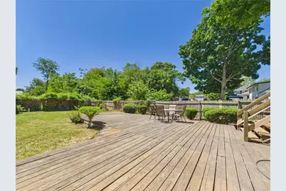 112 Longmeadow Avenue, Warwick, RI 02889 - Photo 3